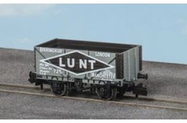 NR-7008 Lunt 7 plank wagon - N Gauge